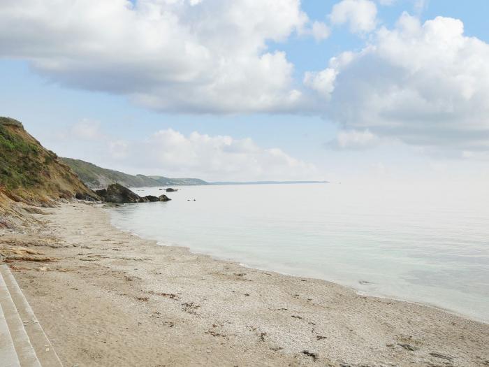 Little Trevallan in Looe, Cornwall. Near beach and amenities. EV charging point. Designated parking.