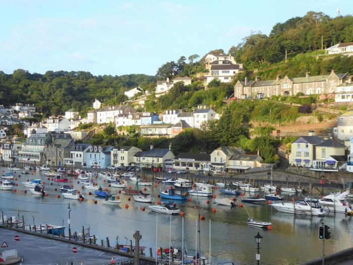 Little Trevallan in Looe, Cornwall. Near beach and amenities. EV charging point. Designated parking.