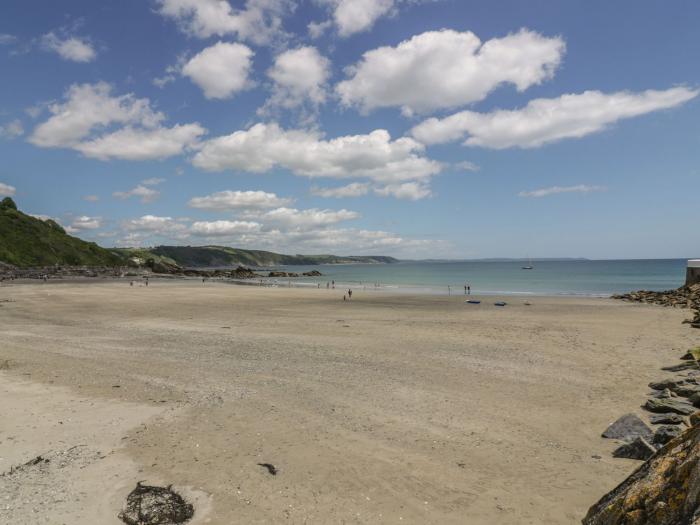 Little Trevallan in Looe, Cornwall. Near beach and amenities. EV charging point. Designated parking.