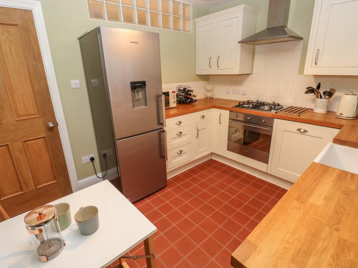 Flat 1 in Tenby, Pembrokeshire. Close to amenities and a beach. In Pembrokeshire Coast National Park