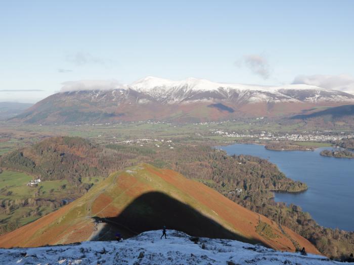 Apartment 1, is in Keswick, Cumbria. Ground-floor apartment in national park. Riverside views. Pets.