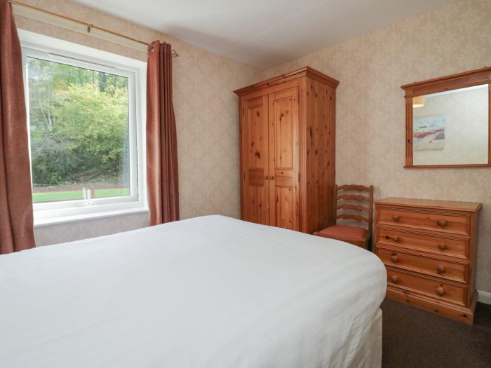 Apartment 1, is in Keswick, Cumbria. Ground-floor apartment in national park. Riverside views. Pets.