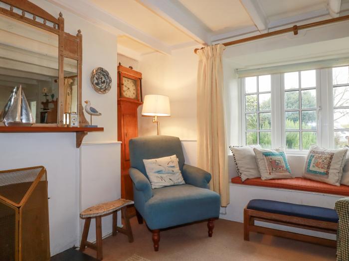 Trewillig Cottage, in Tredrizzick, Cornwall. Close to shop and beach. Pet-friendly. Enclosed garden.