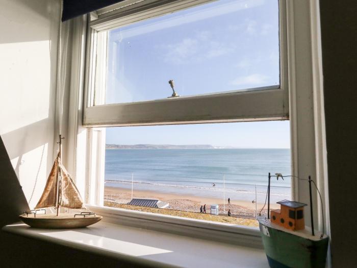 The Loft Weymouth, Weymouth, Dorset. Top-floor apartment with stunning sea views. Romantic. Coastal.