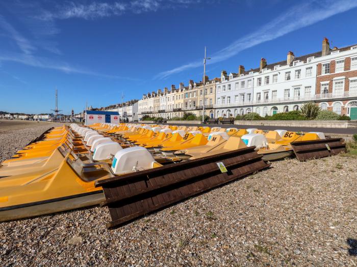 The Loft Weymouth, Weymouth, Dorset. Top-floor apartment with stunning sea views. Romantic. Coastal.