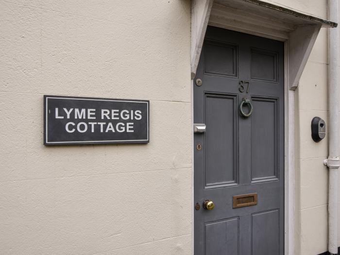 Lyme Regis Cottage, Lyme Regis, Dorset. Terraced. Set over 3 floors. Close to shops, pubs and beach.