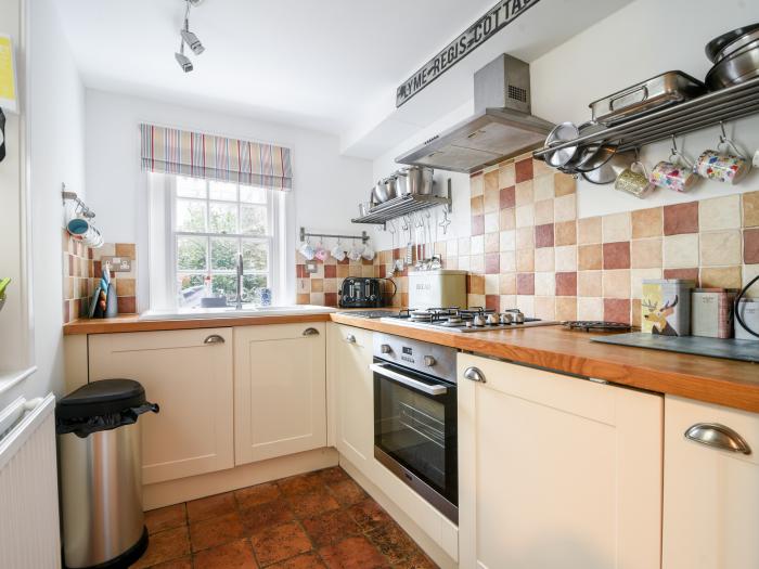 Lyme Regis Cottage, Lyme Regis, Dorset. Terraced. Set over 3 floors. Close to shops, pubs and beach.