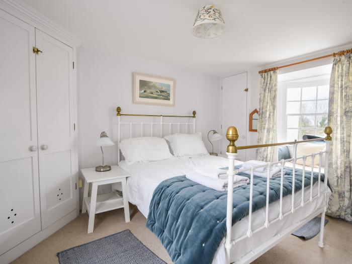 Lyme Regis Cottage, Lyme Regis, Dorset. Terraced. Set over 3 floors. Close to shops, pubs and beach.