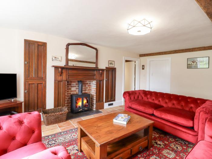 West House Farm, Theberton nr Leiston, Suffolk. Off-road parking. Woodburning stove. Family-friendly