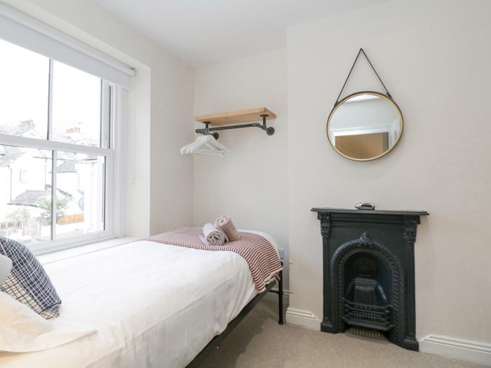 Forty Five, Keswick, Cumbria. In National Park. Pet-friendly. Close to shop and pub. Woodburner. TV.