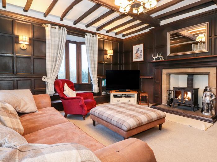 Grey Walls, Patterdale near Glenridding, Cumbria. In Lake District National Park. Woodburning stove.