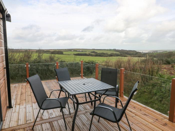 Skomer Lodge nr Broad Haven, Pembrokeshire. Single-storey lodge with uninterrupted countryside views