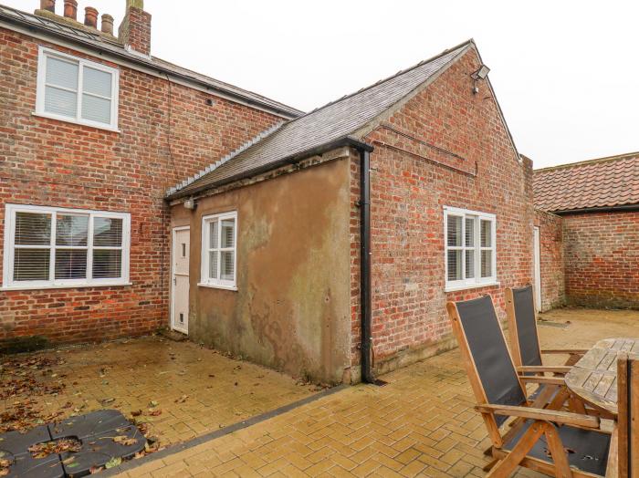 The Pheasantry in Flamborough, East Riding of Yorkshire. Close to shops. Pet-friendly. Hot tub