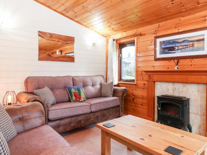 Latrigg Lodge, Keswick, in Cumbria. Smart TV. Electric fire. In a National Park. WiFi. Near to a pub