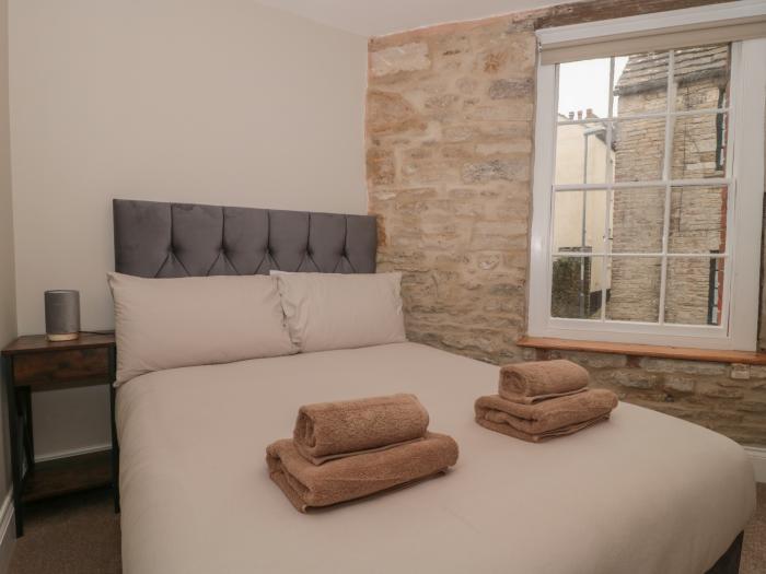 Flat 3, set in a Grade II listed building in Swanage, Dorset. Contemporary. Electric fire. Sea views