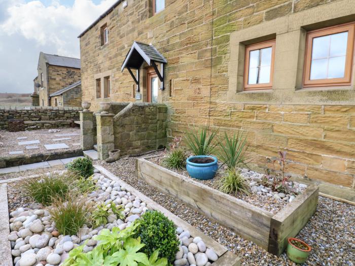 Winding Wheel Cottage,Cambois, Northumberland. Four-bedroom home with beach views. Large. Near beach