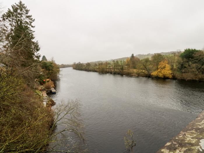 Ravenside, Humshaugh, Northumberland. Near AONB. Near National Park. Close to pub and shop. Couple's