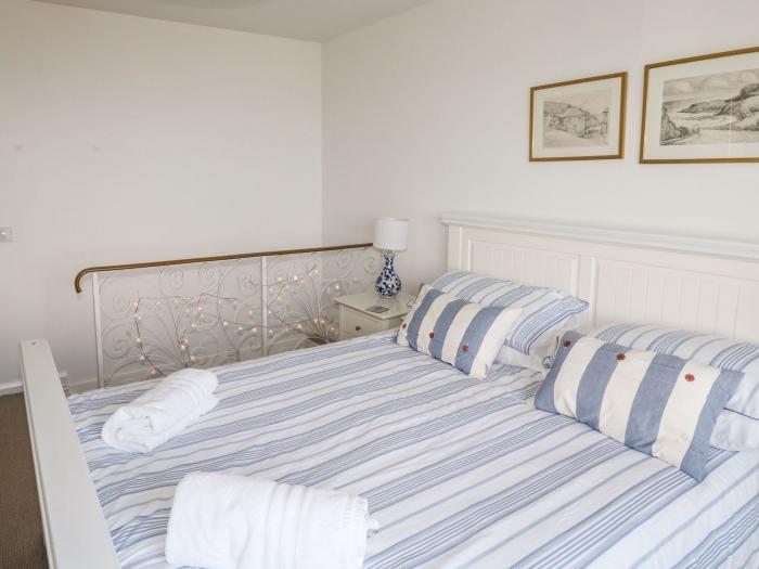 Waverley, Mevagissey, Cornwall. Dog-friendly, coastal bungalow near amenities, with a private garden