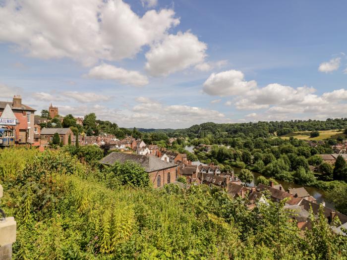 Tannery Cottage, Much Wenlock, Shropshire. Grade II listed cottage. Character dwelling. Pet-friendly