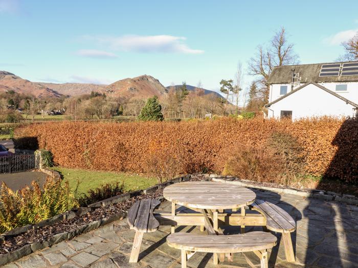 Rainbow End, Grasmere, Cumbria. In National Park. Countryside views. Close to shop, pub, lake. WiFi.