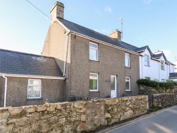 2 Bryn Hyfryd, Abersoch, Gwynedd