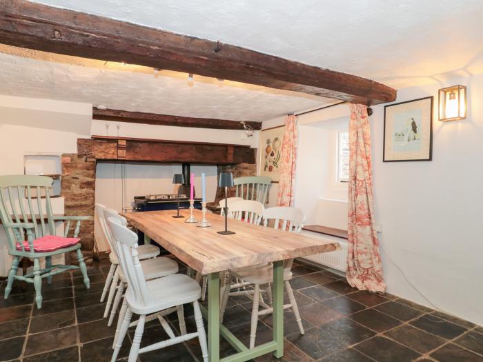 Whitley Farm in Molland, Devon. Detached, 17th century farmhouse. Countryside location. Pet-friendly