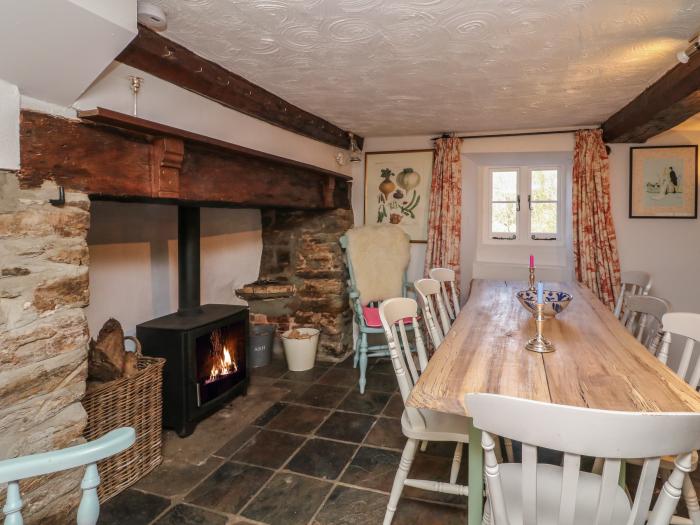 Whitley Farm in Molland, Devon. Detached, 17th century farmhouse. Countryside location. Pet-friendly