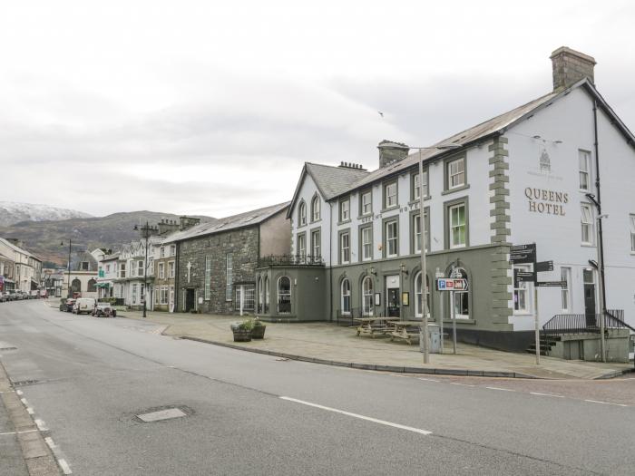 Y Tylwyth, Manod, Gwynedd. Detached. Stunning views. Perfect for families. Pets welcome. 5 bedrooms.