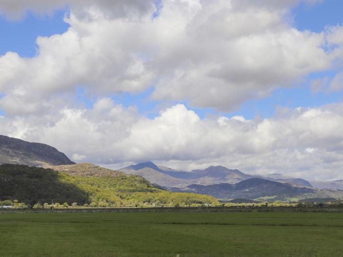 Hafod Y Llyn, Porthmadog