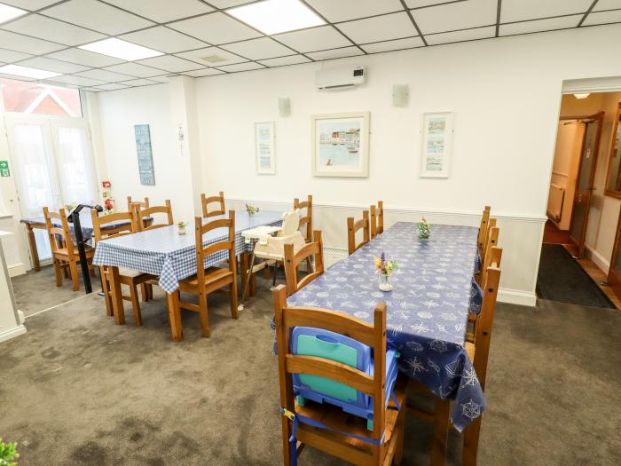 Caxton House, thirteen-bedroom holiday home in Skegness town centre, Lincolnshire. Off-road parking.