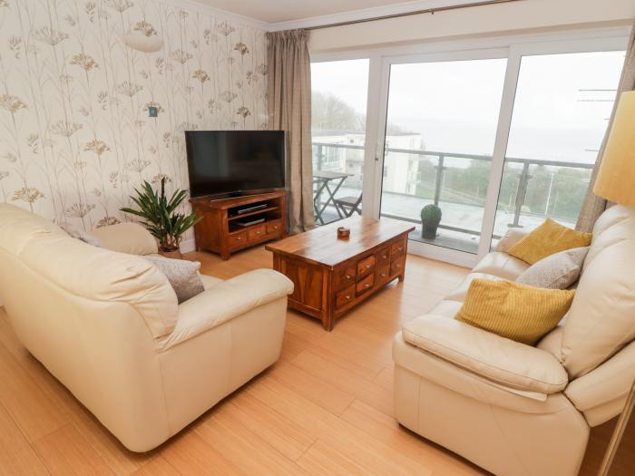 54 Croft Court, Tenby, Pembrokeshire