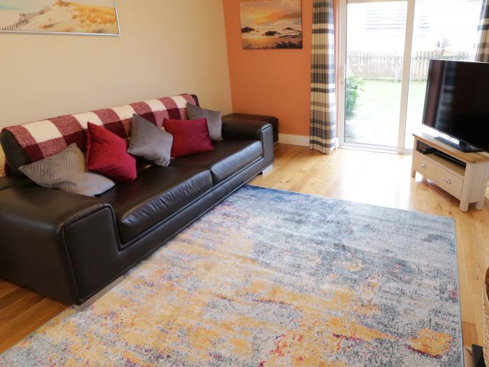 Sea Spray Cottage, in Rathmullan and Ballyboe, County Donegal. Close to amenities and a beach. Pets.