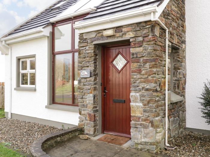 Sea Spray Cottage, in Rathmullan and Ballyboe, County Donegal. Close to amenities and a beach. Pets.