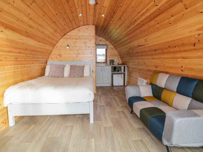 The Wheelhouse Pod No. 2, in Burtonport, County Donegal. Close to beach and shop. Hot tub. Romantic.