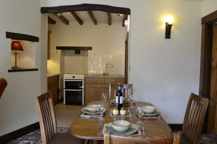 South Court Apartment rests in Berrynarbor near Ilfracombe, Devon. Dog-friendly. Ground-floor living