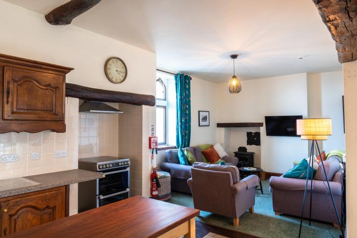 Clock Tower Apartment in Berrynarbor near Ilfracombe in Devon. Private parking. Pool on-site. Garden