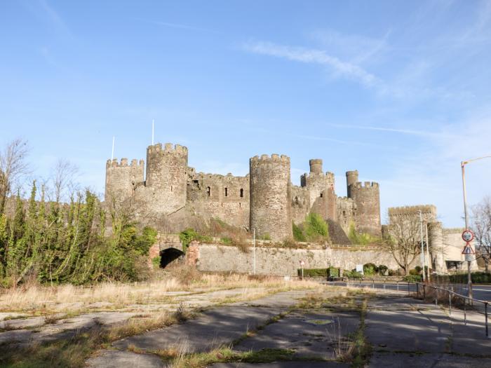 Westfield, Conwy