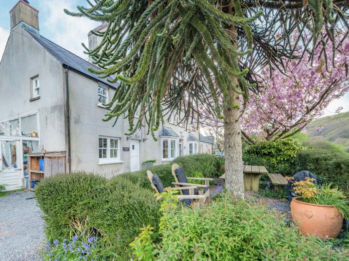 Laburnham Cottage, Wales