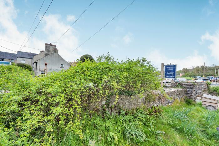 Laburnham Cottage, Wales