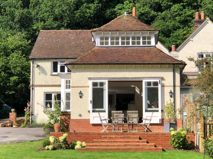 Woodhill Cottage, Surrey