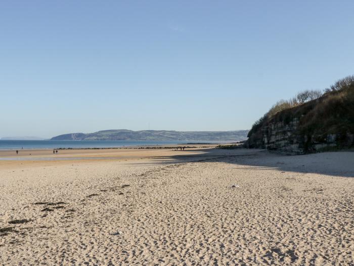 Bryn Eithin, Benllech