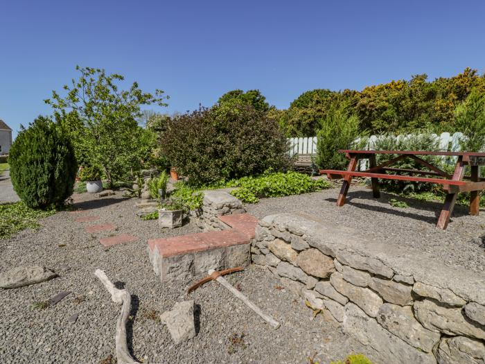 Crow's Nest Cottage, Wales