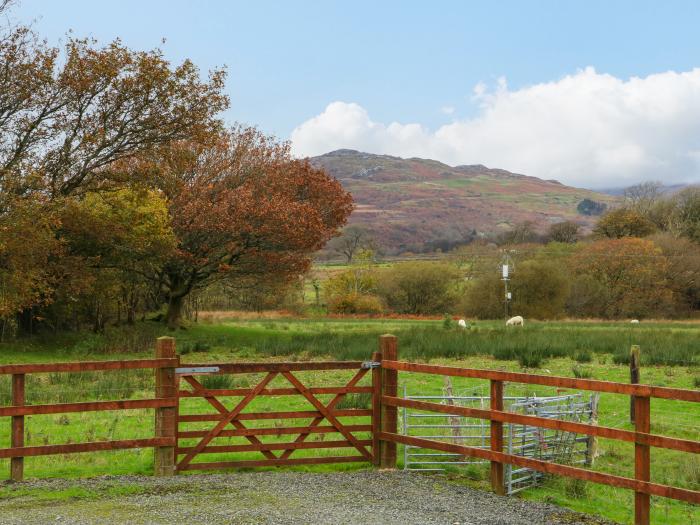 Cefn-Yr-Efail, Wales