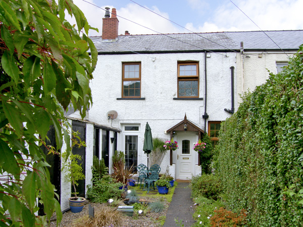 Railway Cottage, Fairbourne, Gwynedd