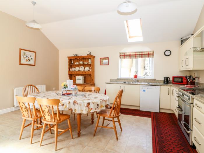 2 Pines Farm Cottages, North York Moors and Coast