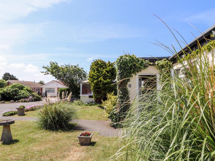 Beach Bungalow, Wales