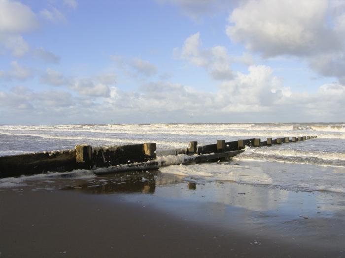 Beach Bungalow, Wales