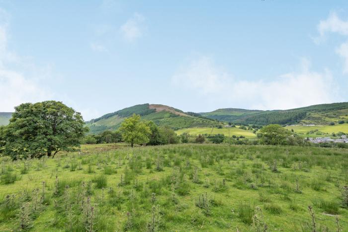 3 Tyn Y Mynydd, Wales