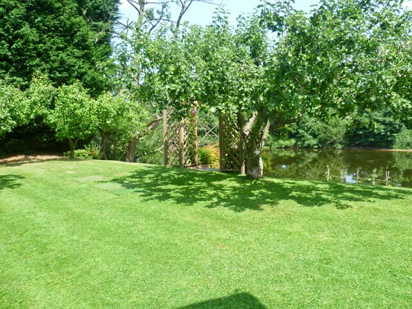 Severn Bank Lodge, Heart of England