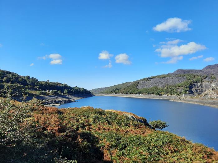 Halford Hill, Wales